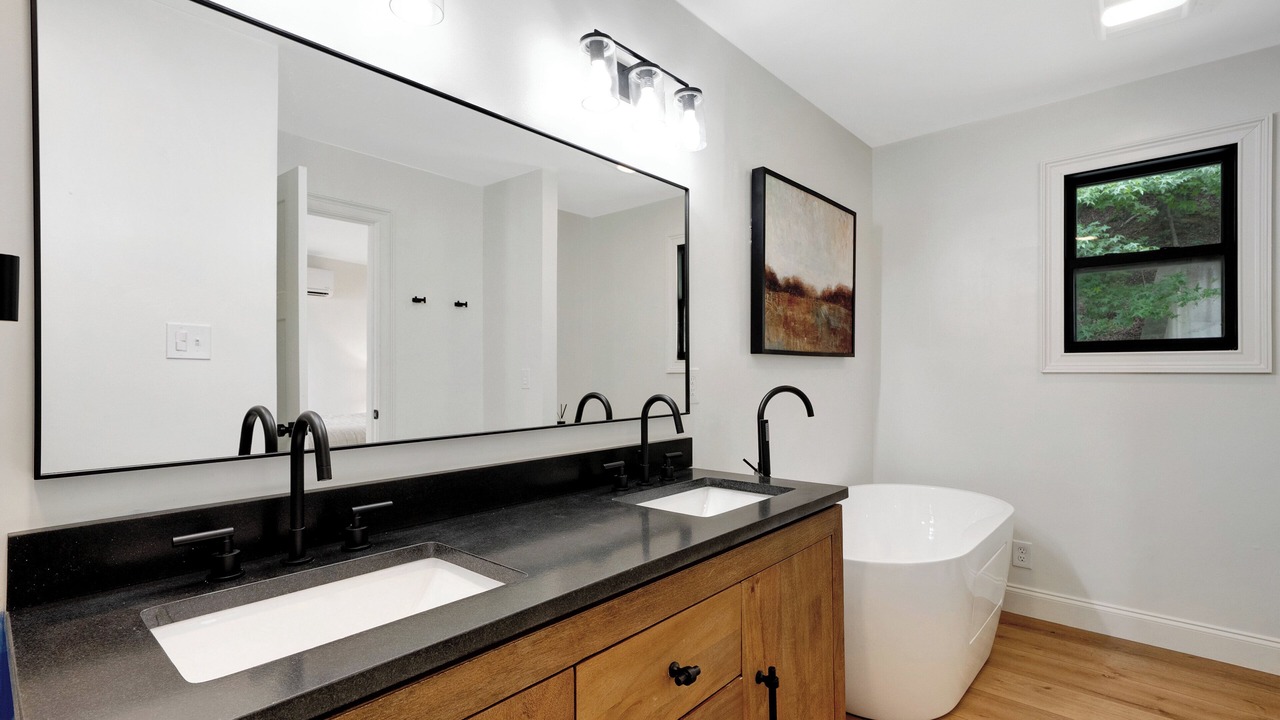 Photo of Bathroom in Spring City