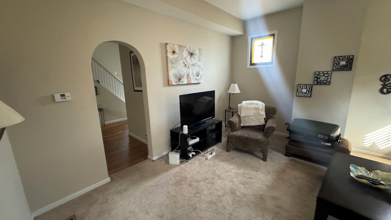 Photo of Livingroom in St. Louis