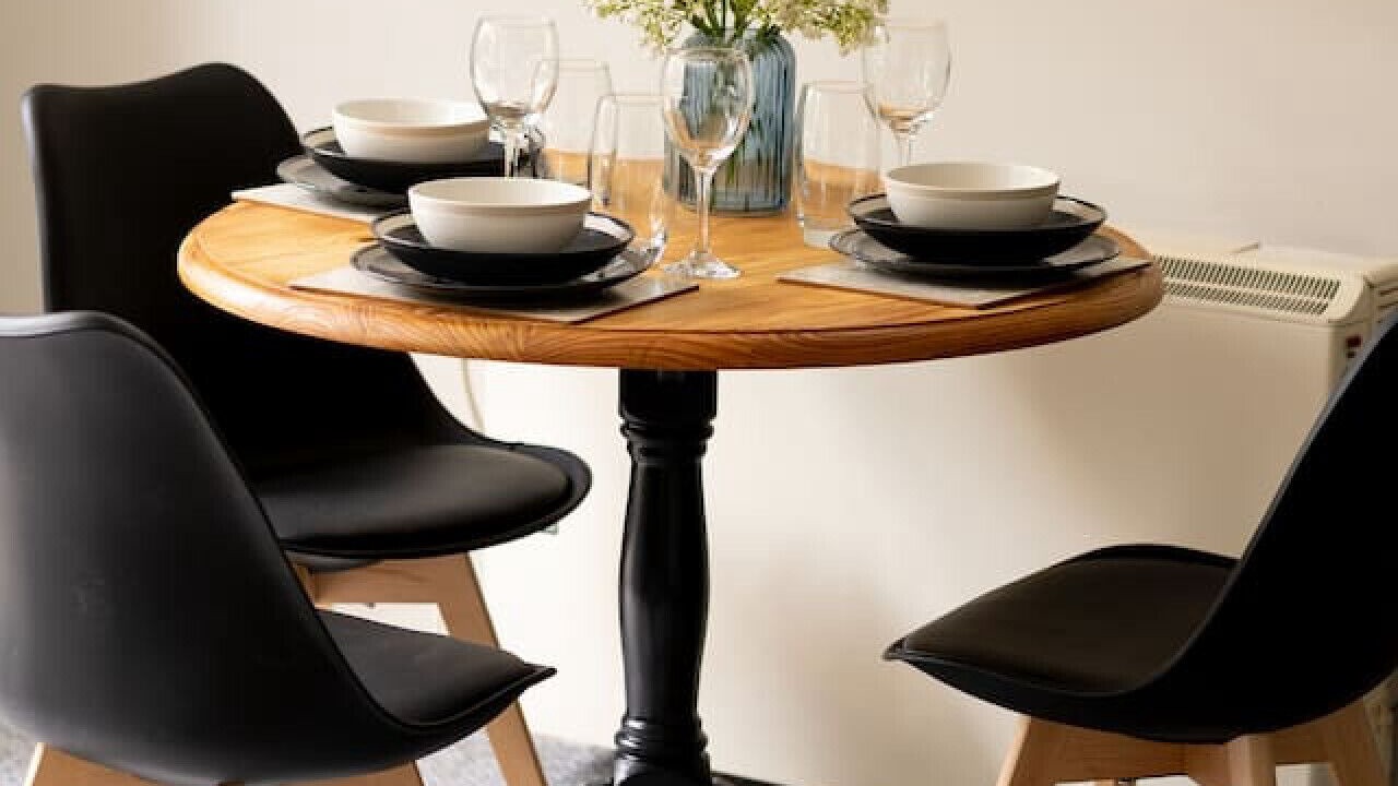 Photo of Others in South Leigh