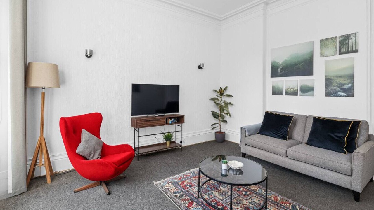 Photo of Livingroom in Montrose