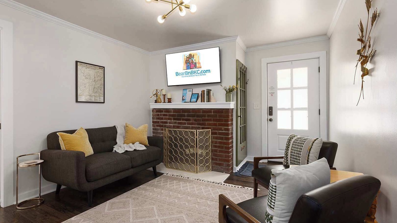 Photo of Livingroom in Lee's Summit
