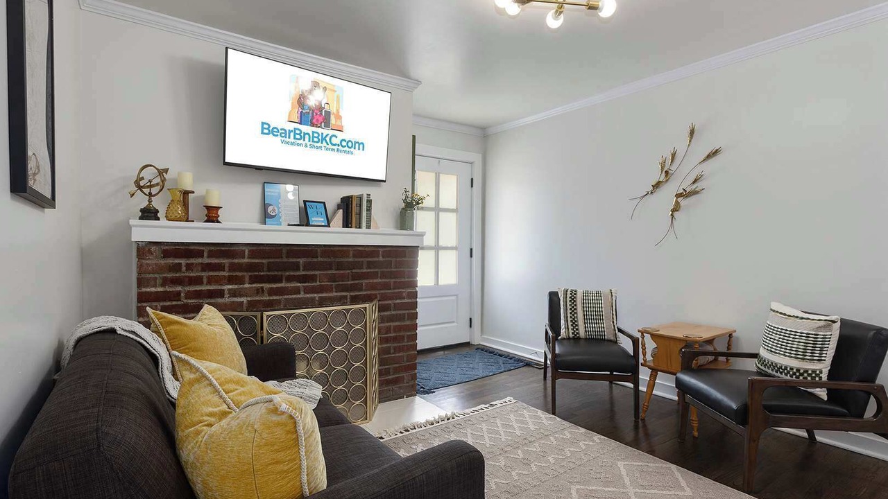 Photo of Livingroom in Lee's Summit