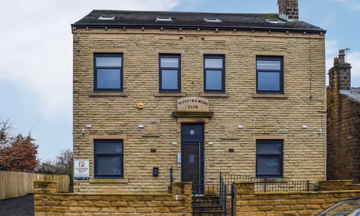 Photo of Outdoor in Honley