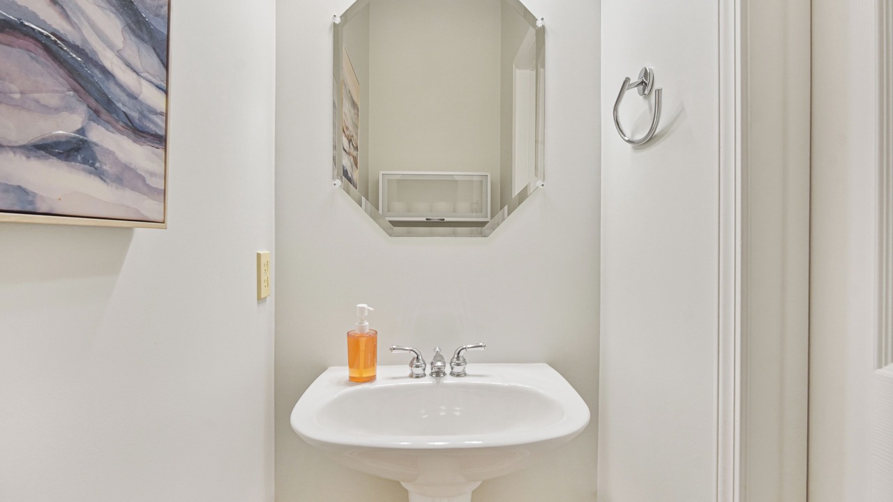 Photo of Bathroom in Midtown