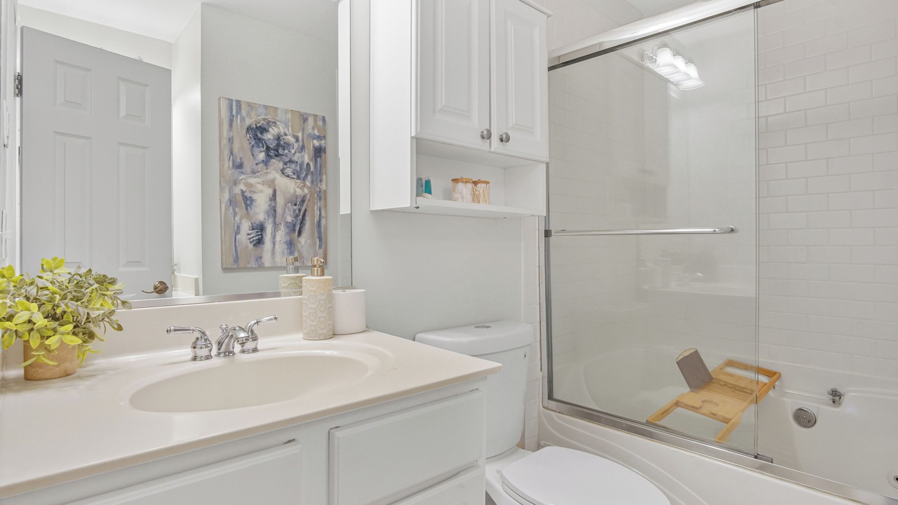 Photo of Bathroom in Midtown