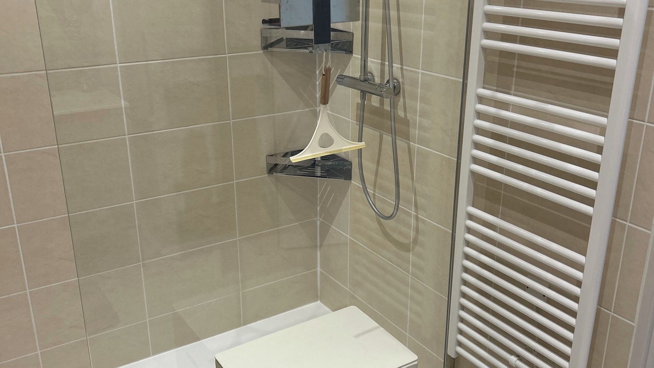 Photo of Bathroom in La Tour-du-Crieu