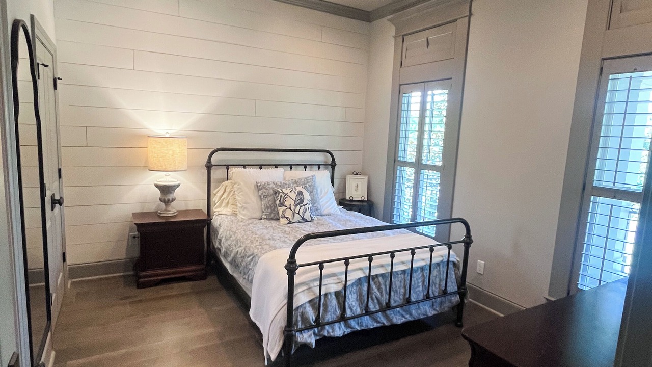 Photo of Bedroom in Lake Charles