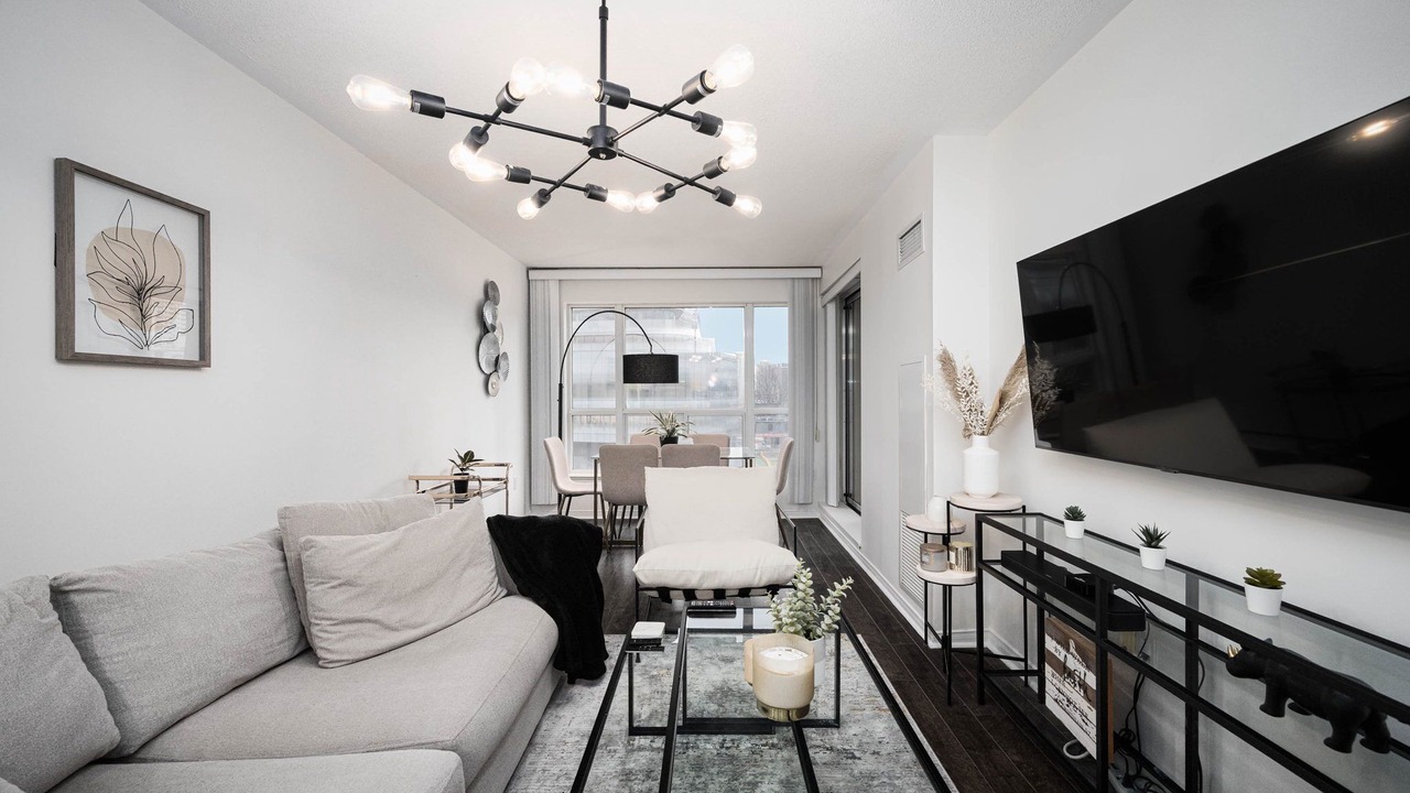 Photo of Livingroom in Bay Cloverhill