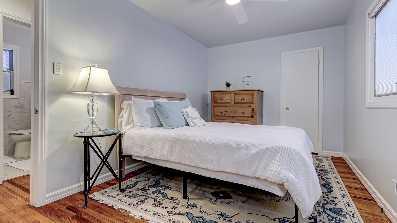 Photo of Bedroom in Tree Section