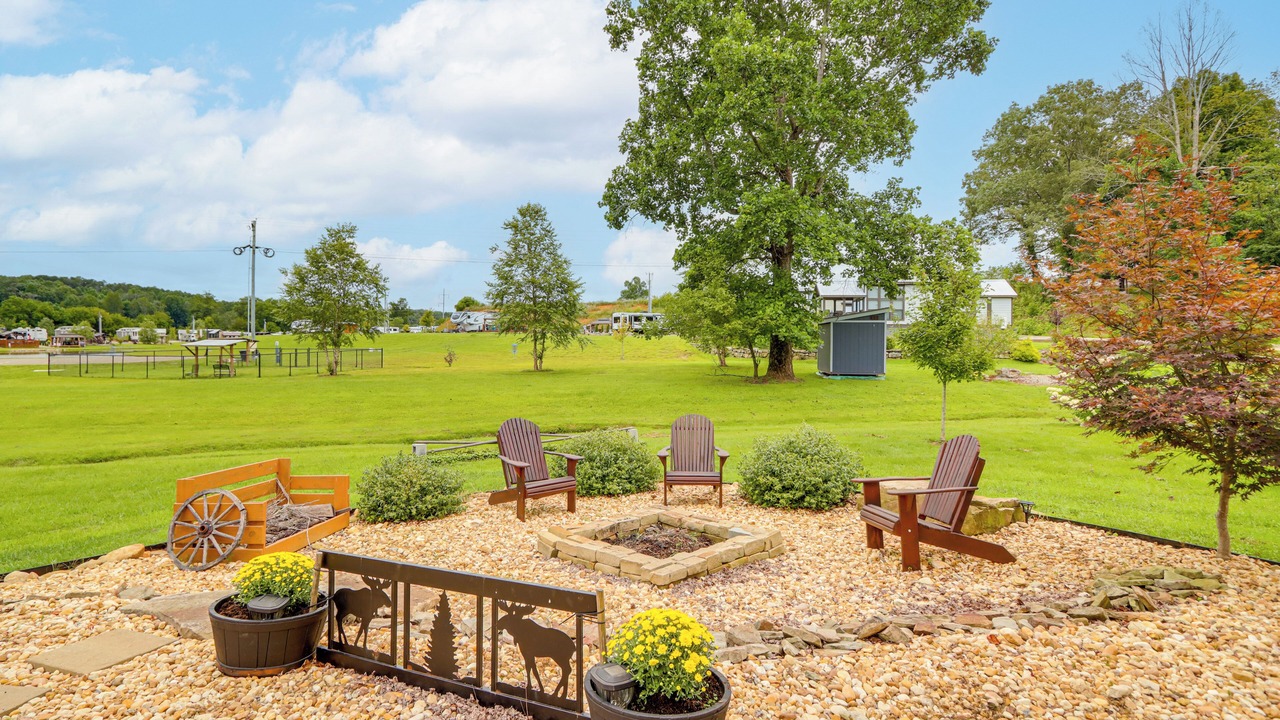 Photo of Outdoor in Morganton