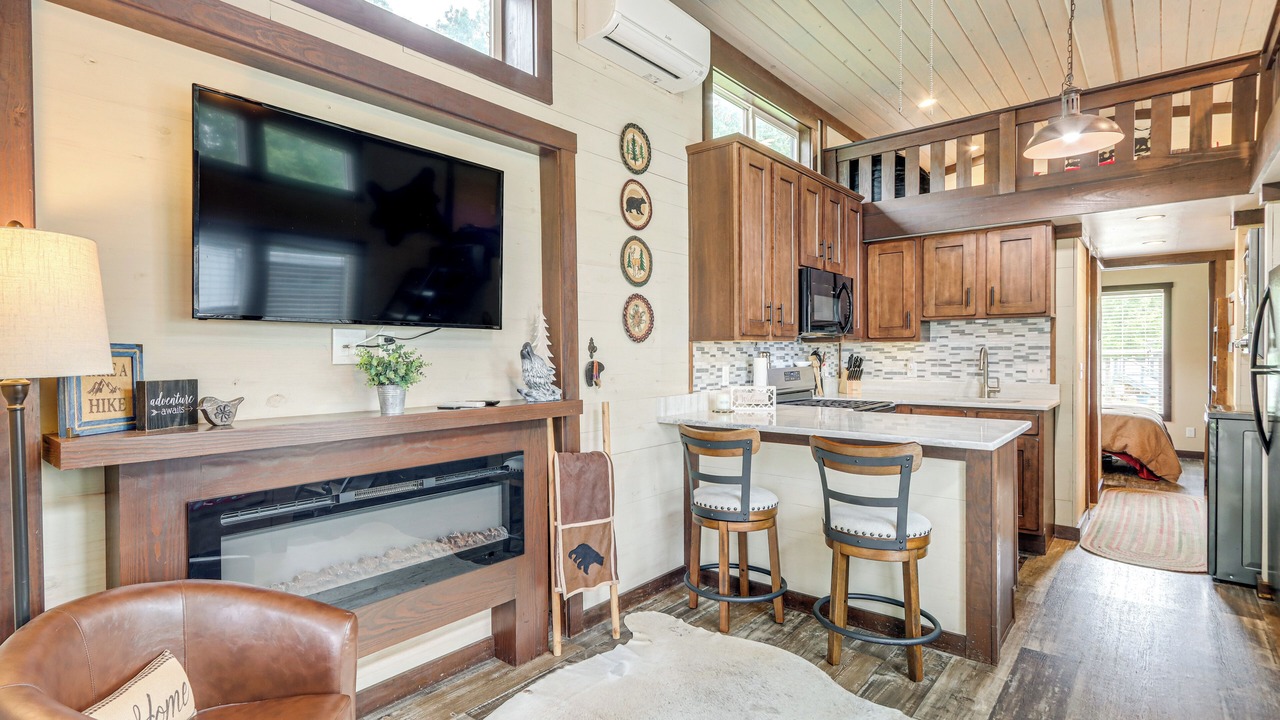 Photo of Livingroom in Morganton