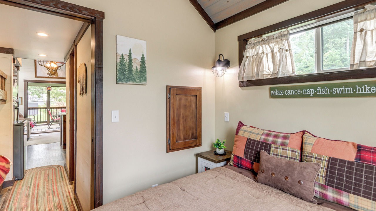 Photo of Bedroom in Morganton