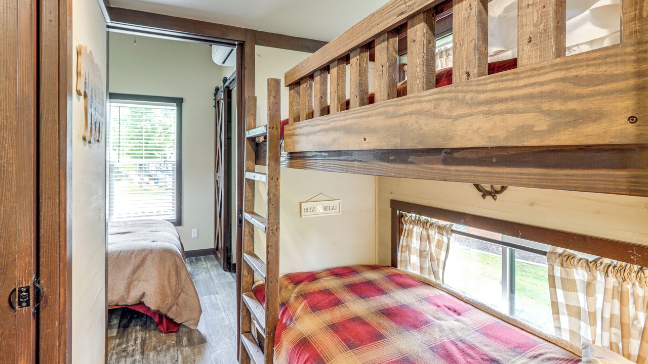 Photo of Others in Morganton