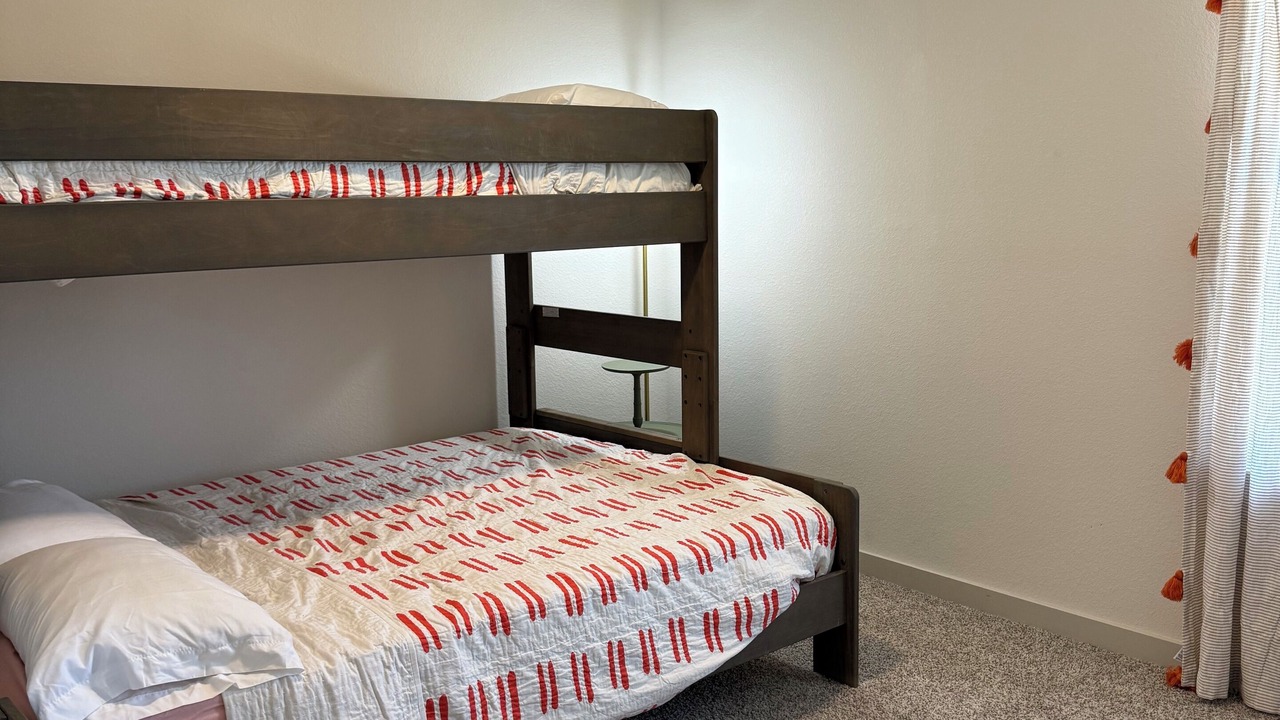 Photo of Bedroom in McNeil