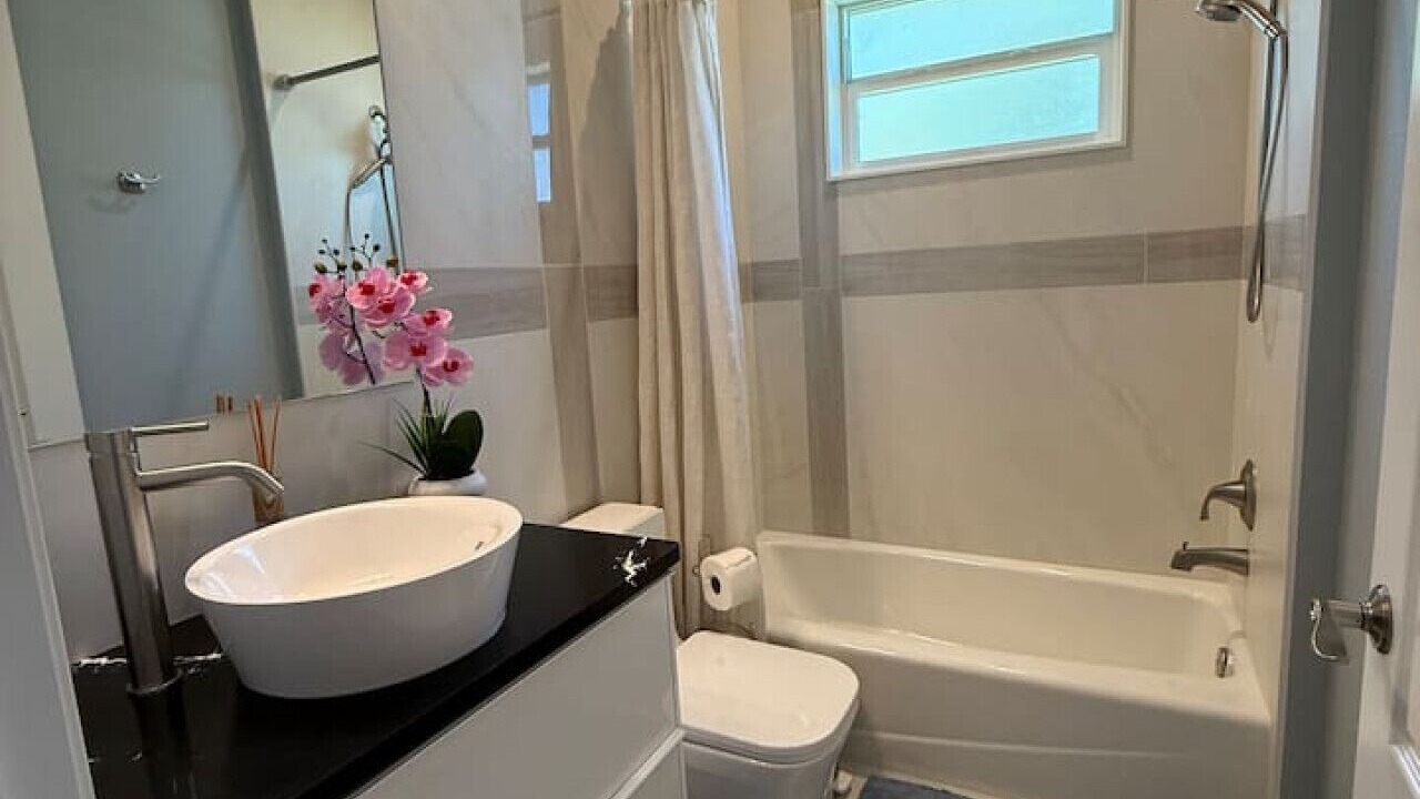 Photo of Bathroom in South Venice