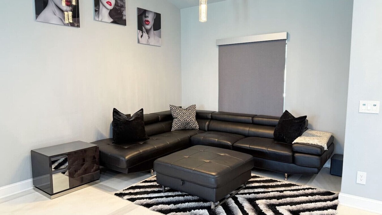 Photo of Livingroom in South Venice