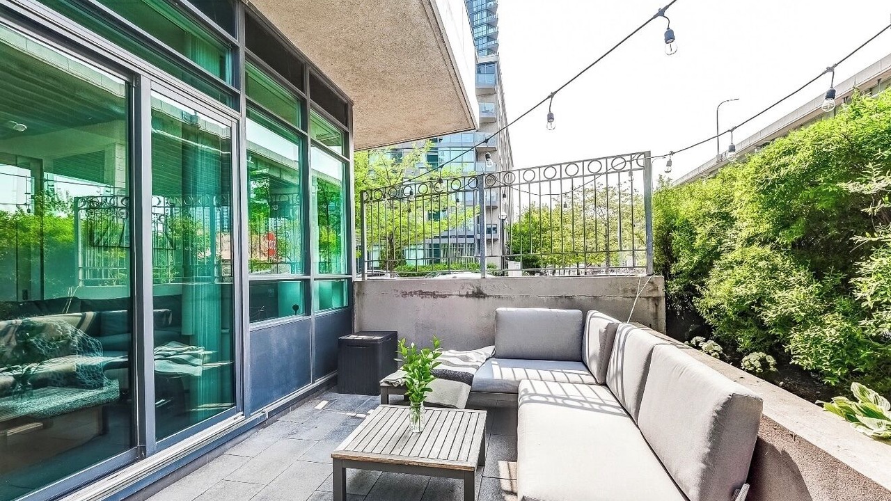 Photo of Patio Balcony in Fort York