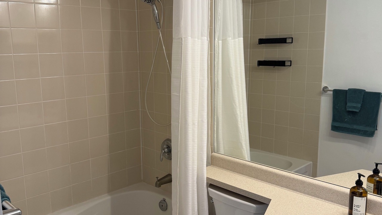 Photo of Bathroom in Fort York