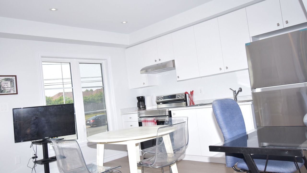 Photo of Kitchen in East Credit