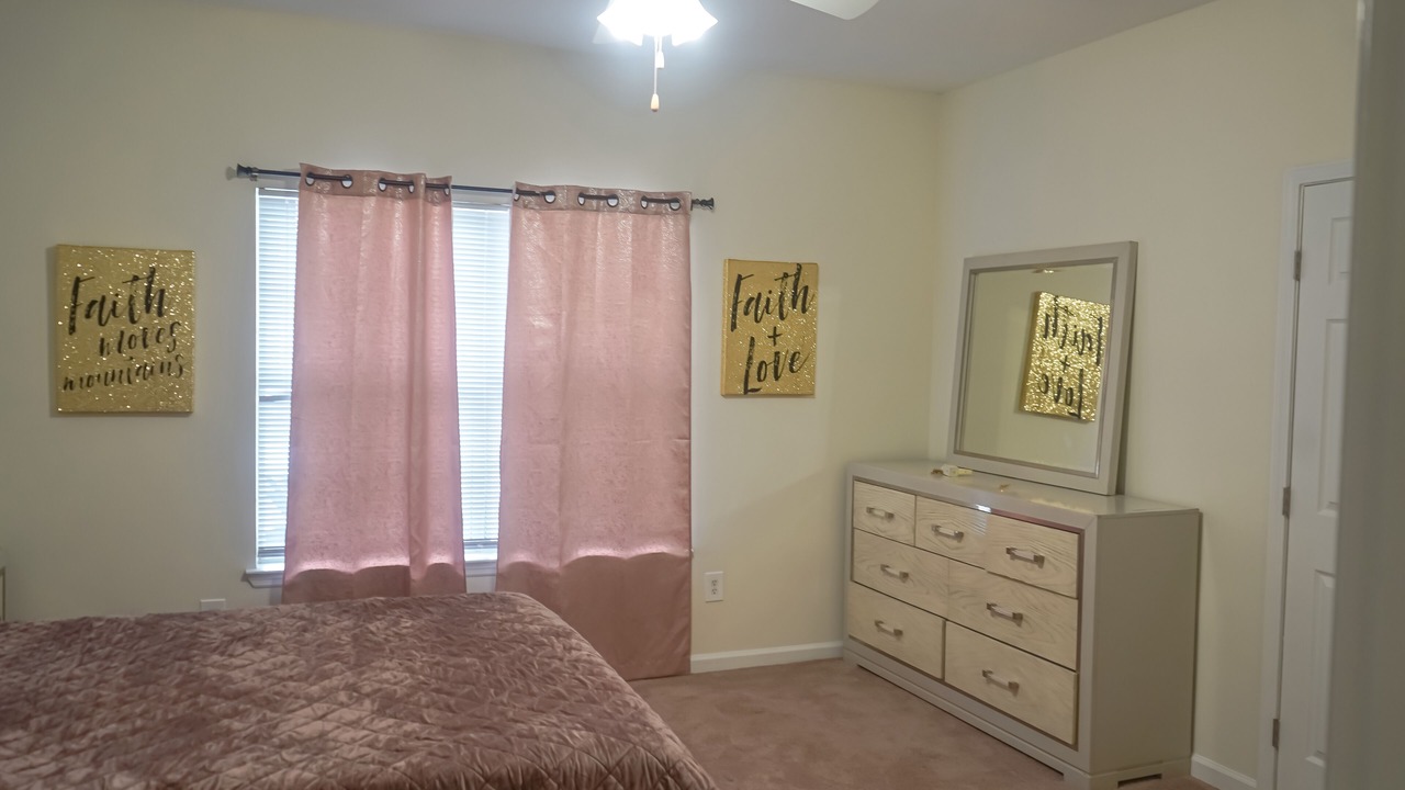 Photo of Bedroom in Huntsville
