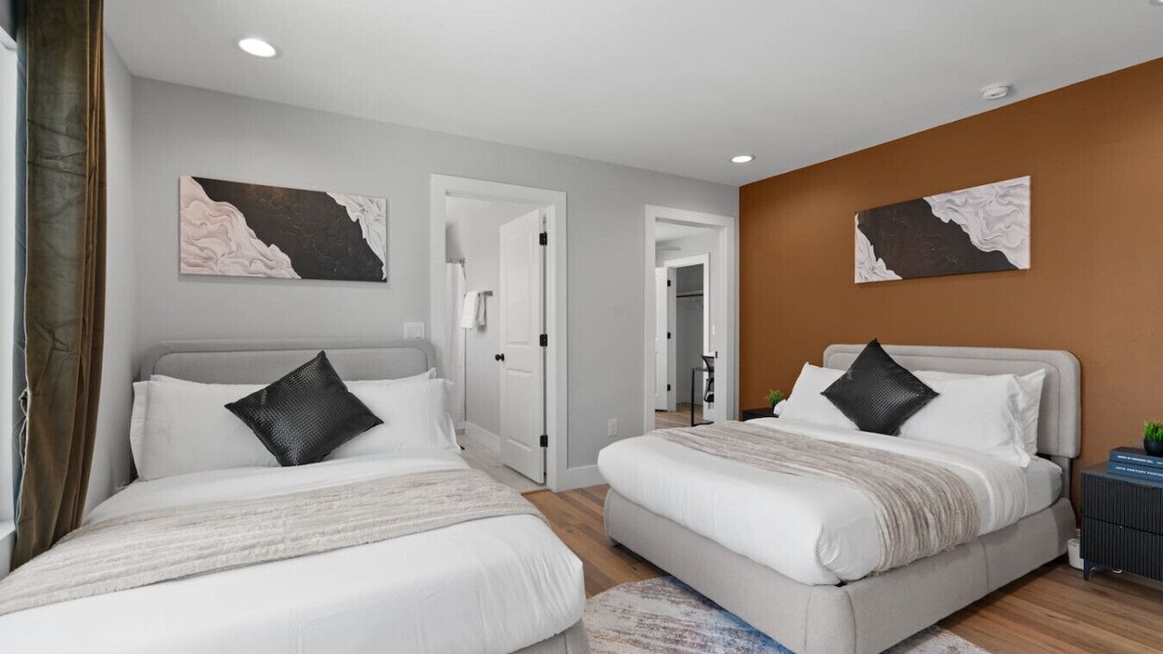 Photo of Bedroom in University Hills and Windsor Park