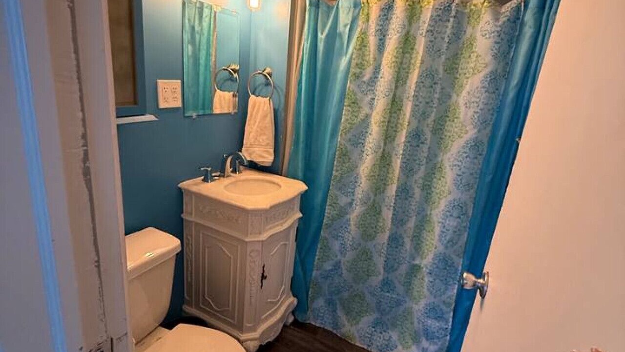 Photo of Bathroom in Slaughter Beach