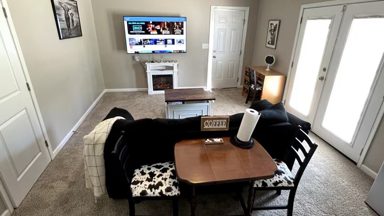 Photo of Livingroom in Chesterfield