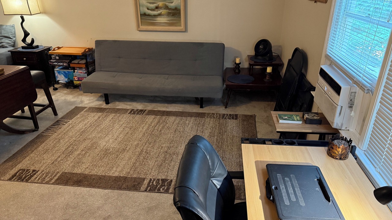 Photo of Livingroom in Clayton