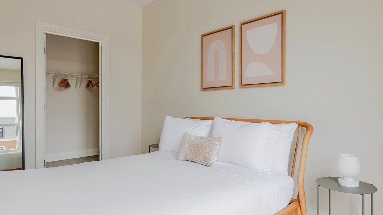 Photo of Bedroom in Newtonville