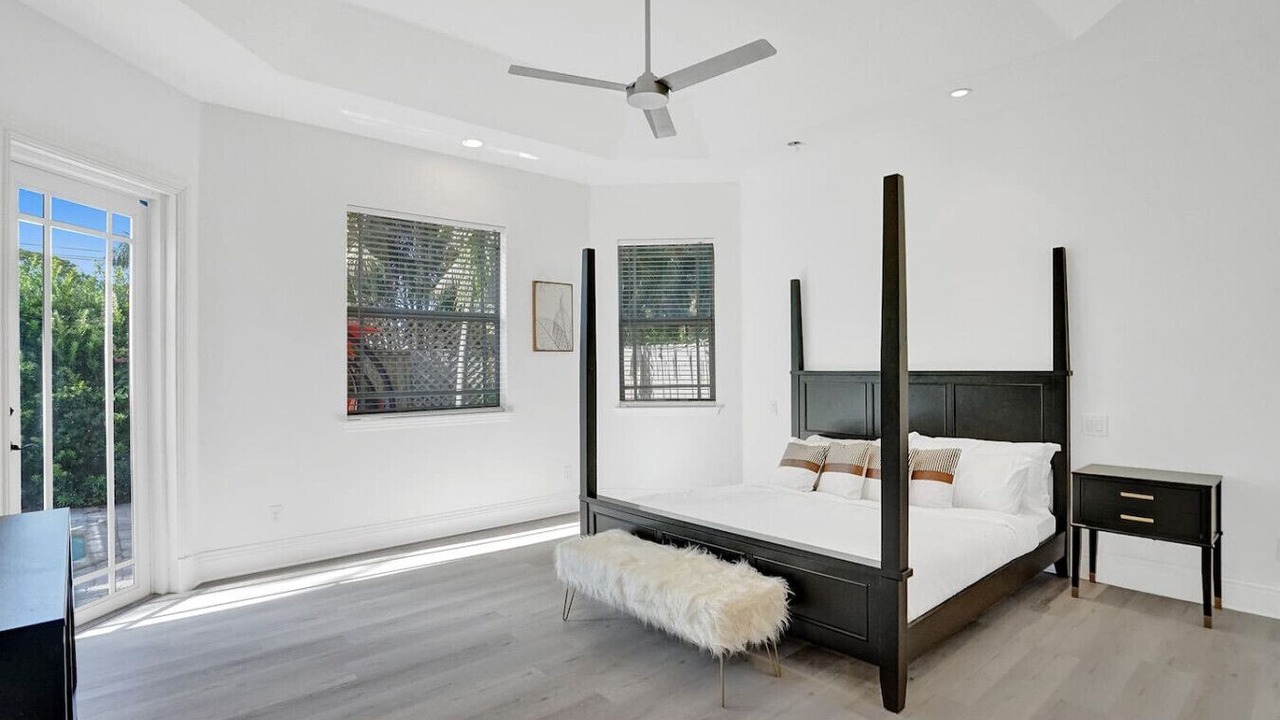 Photo of Bedroom in River Oaks
