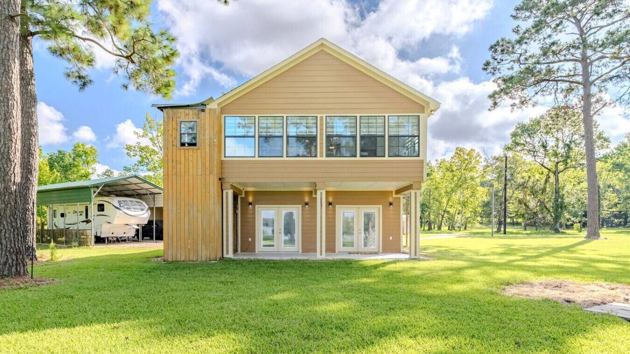 Photo of Outdoor in Lake Houston