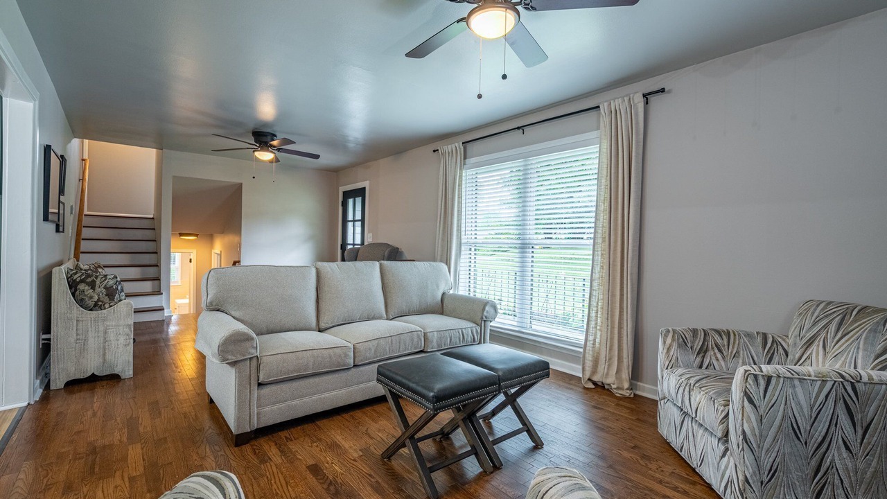 Photo of Livingroom in Cartersville