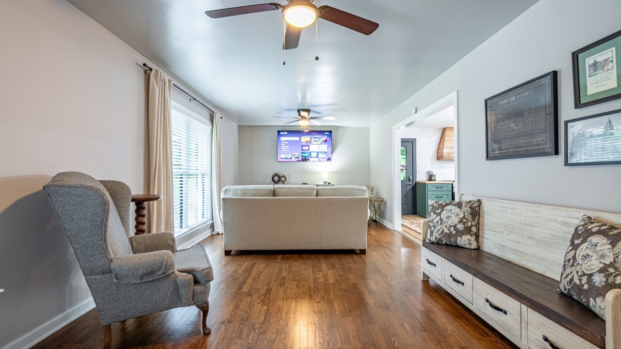 Photo of Livingroom in Cartersville