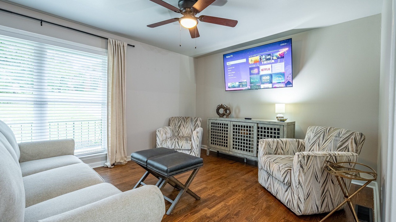 Photo of Livingroom in Cartersville