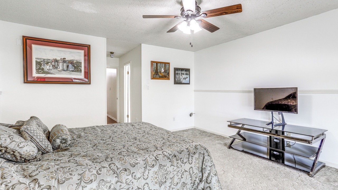 Photo of Bedroom in Morgan City