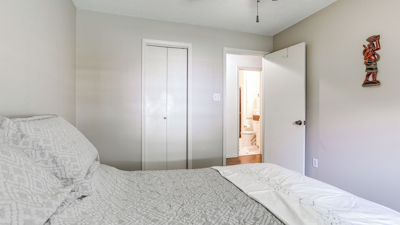Photo of Bedroom in Morgan City
