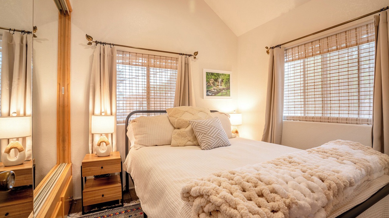 Photo of Bedroom in Brookings