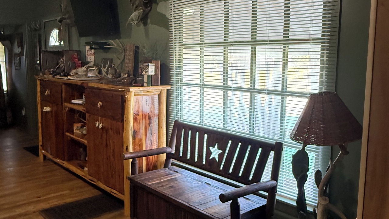 Photo of Livingroom in Crowell