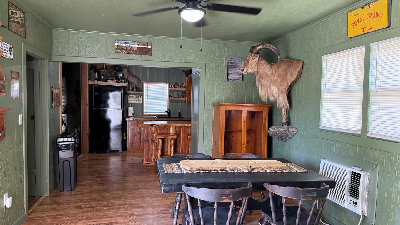 Photo of Bedroom in Crowell