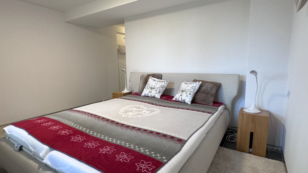 Photo of Bedroom in Lenk