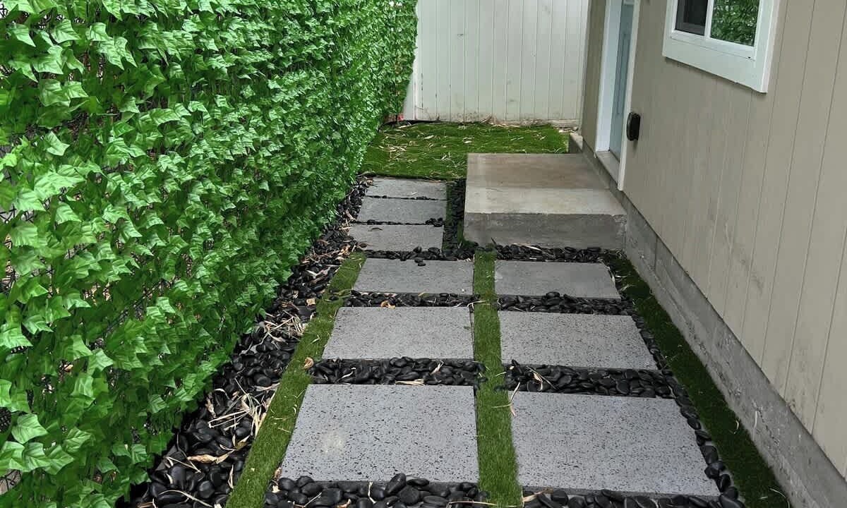 Photo of Outdoor in McCully - Moiliili