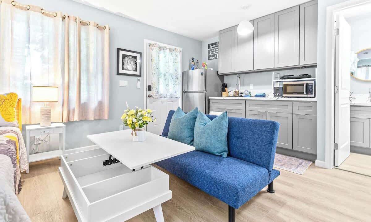 Photo of Others in McCully - Moiliili