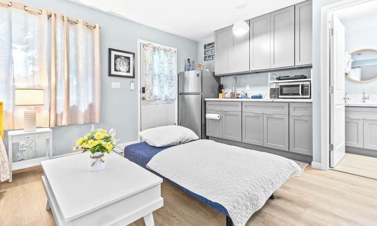 Photo of Bedroom in McCully - Moiliili