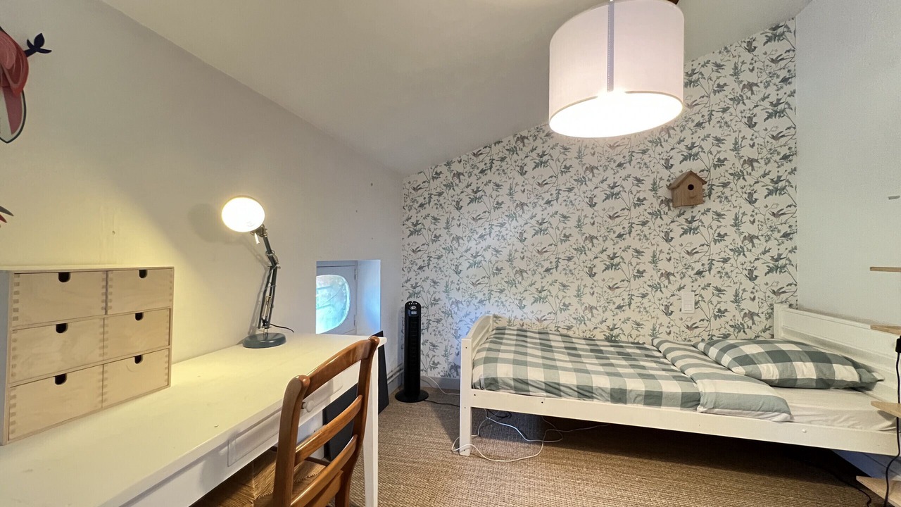 Photo of Bedroom in Tournefeuille