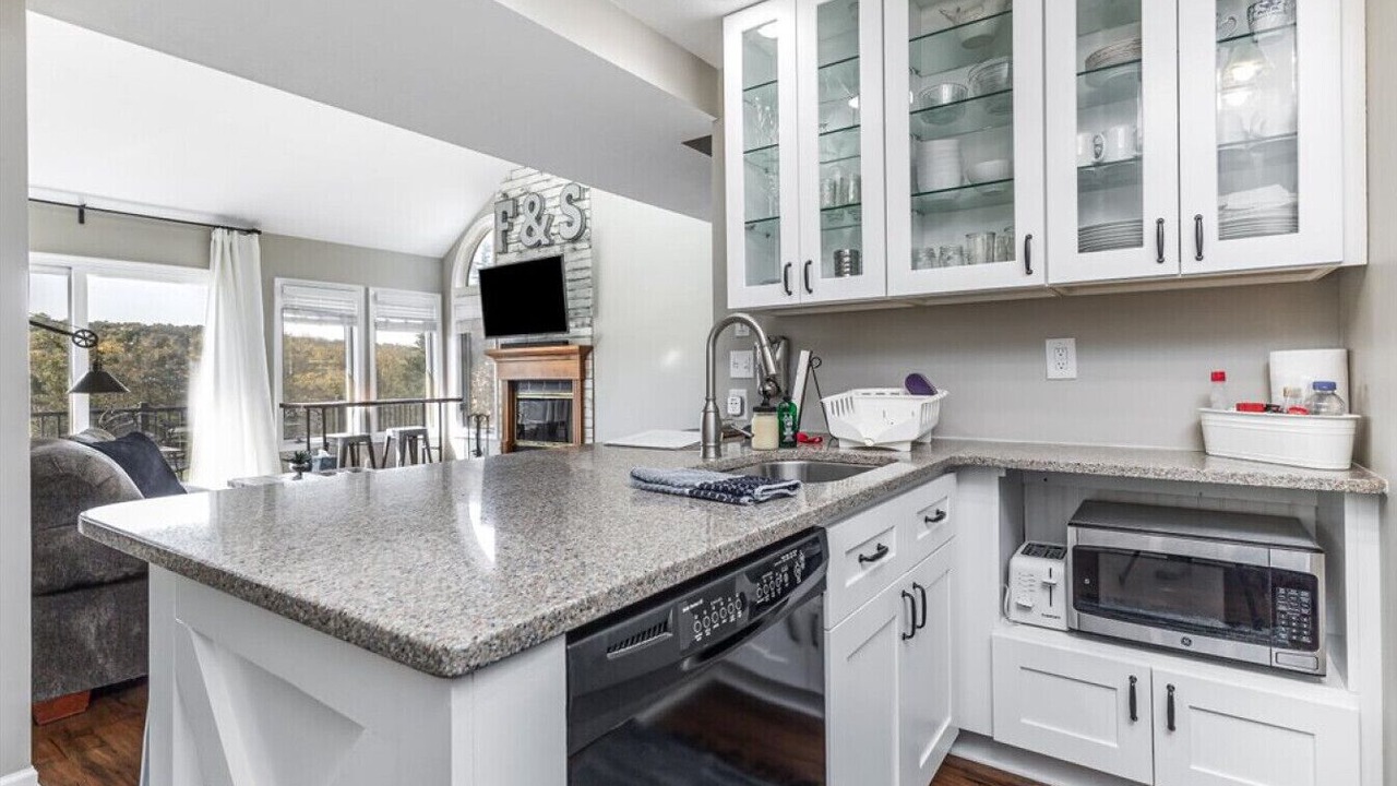 Photo of Kitchen in The Galena Territory