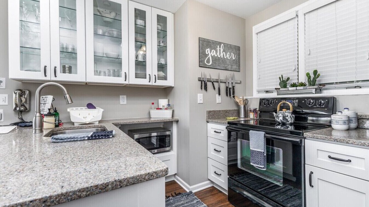 Photo of Kitchen in The Galena Territory