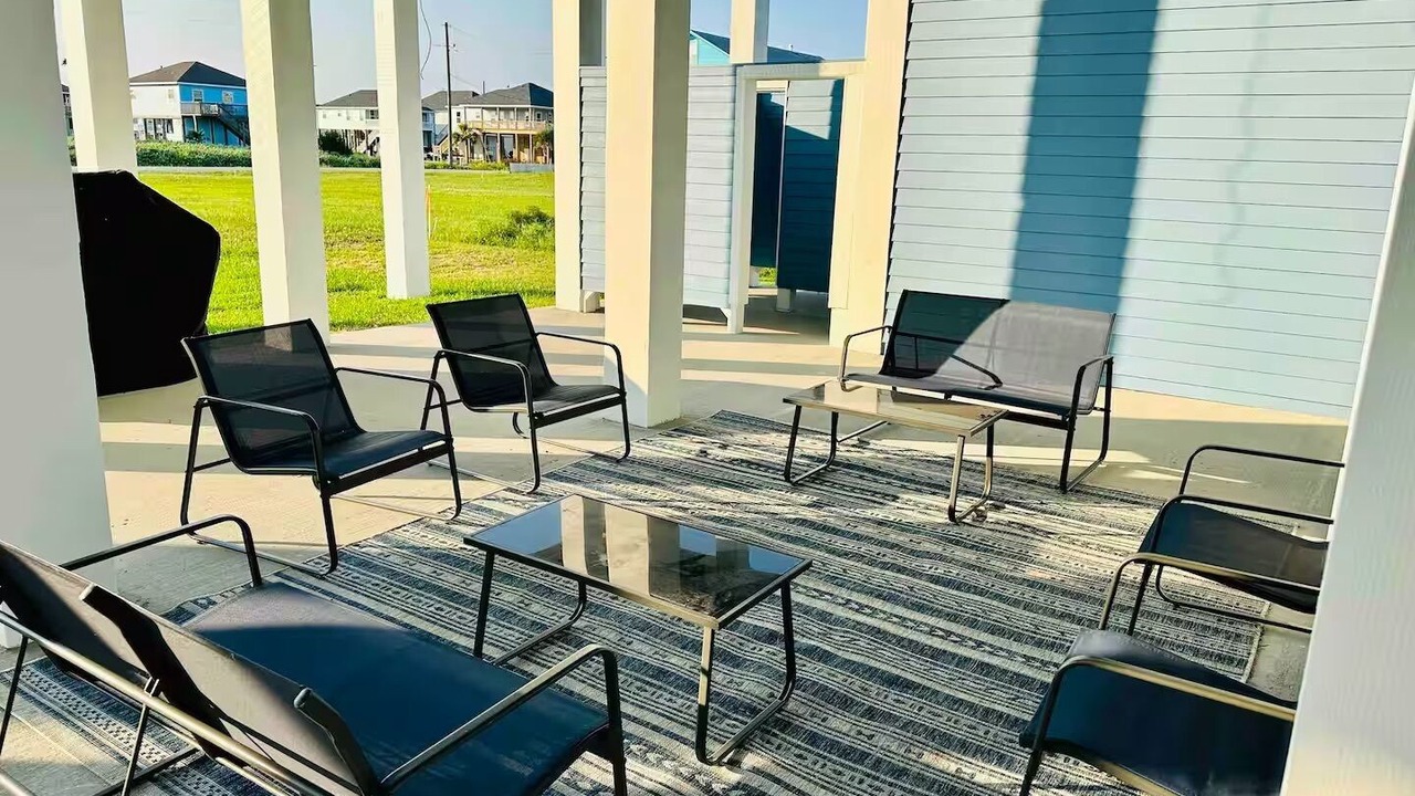 Photo of Patio Balcony in Crystal Beach