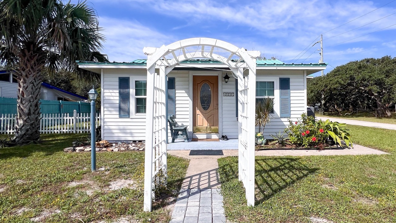 Photo of Outdoor in Crescent Beach