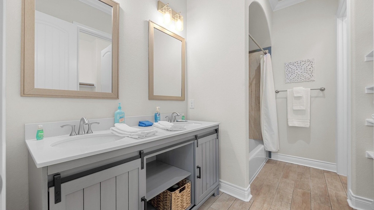 Photo of Bathroom in Highland Lake Estates
