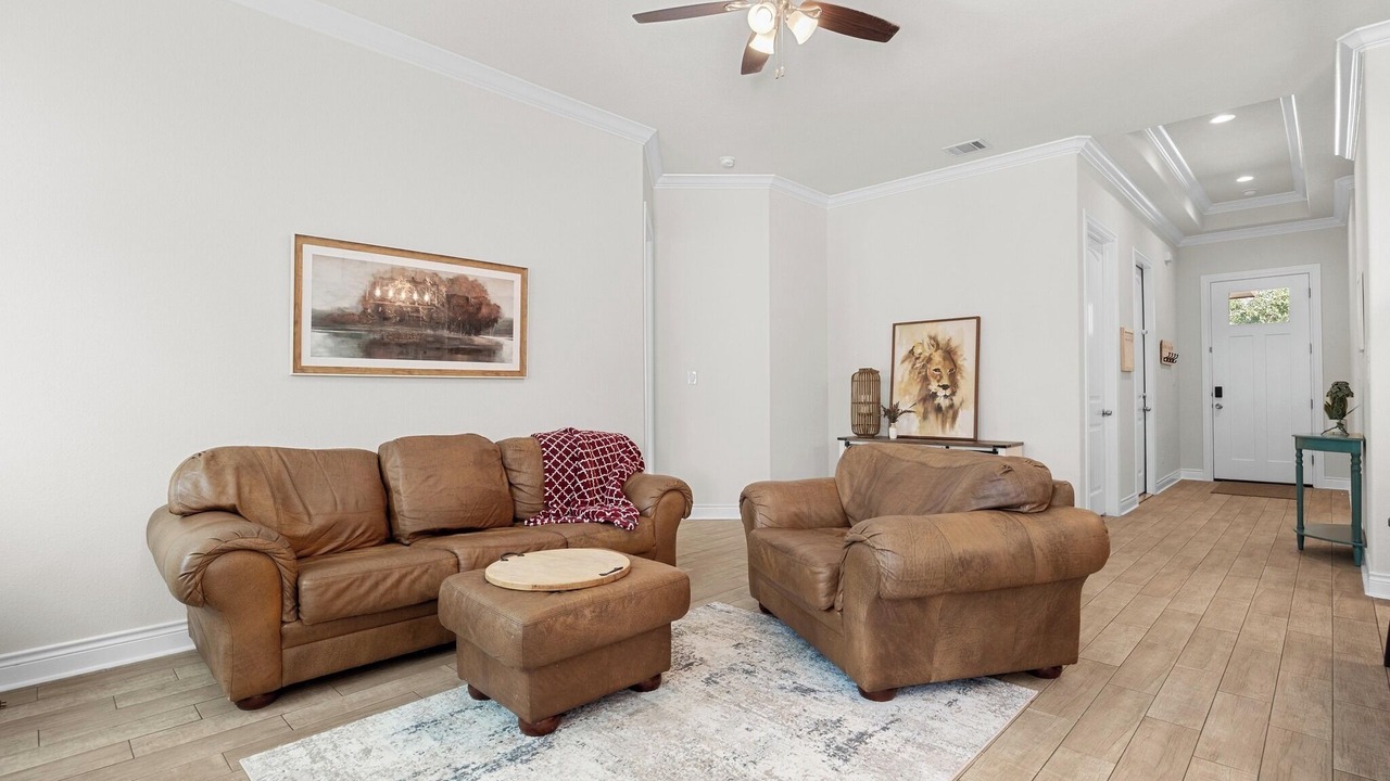 Photo of Livingroom in Highland Lake Estates
